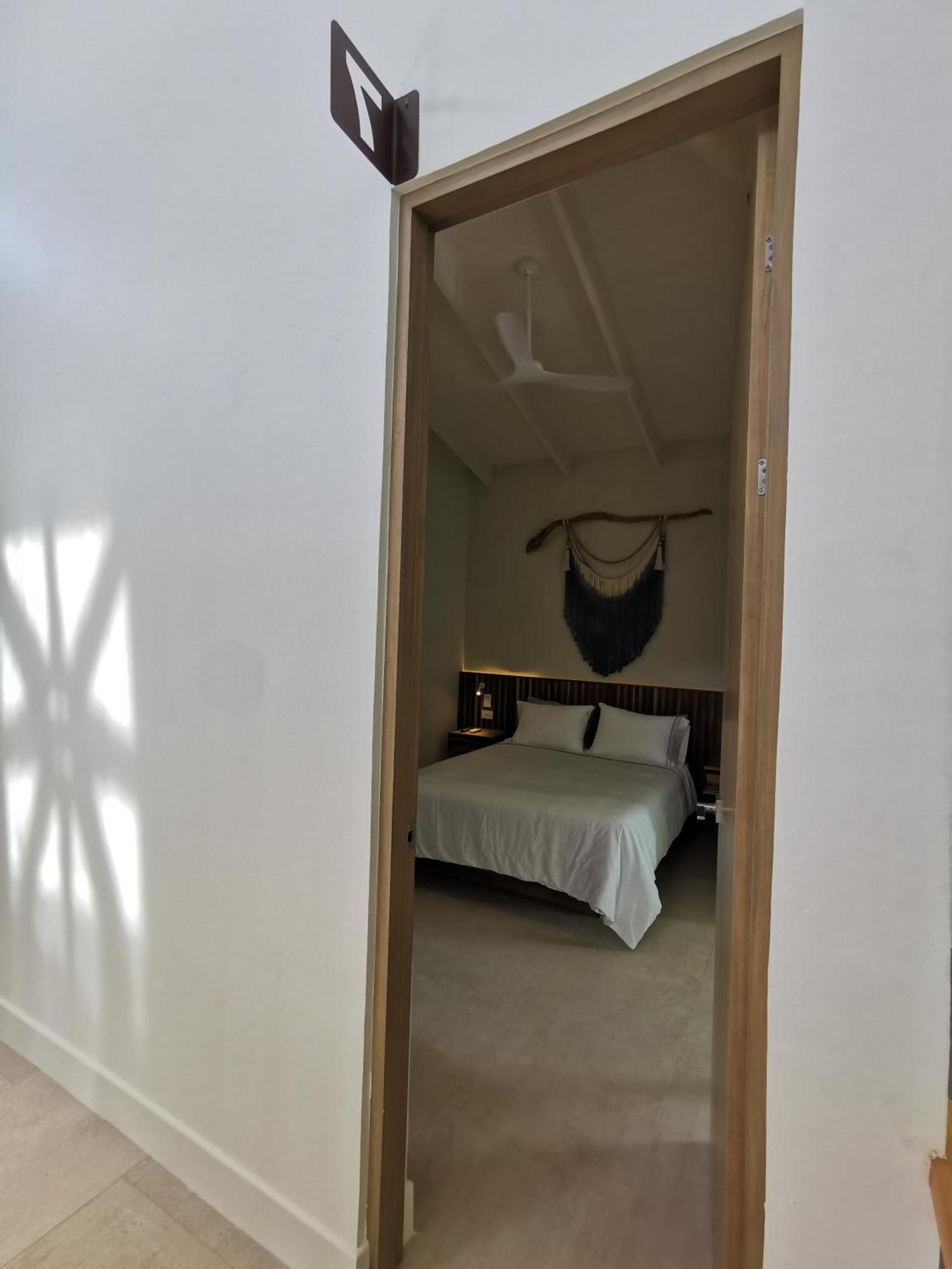 Casa Luna - Private Suites With Ocean View, Pool, Ac, Wifi Playa Santa Teresa  Exterior photo